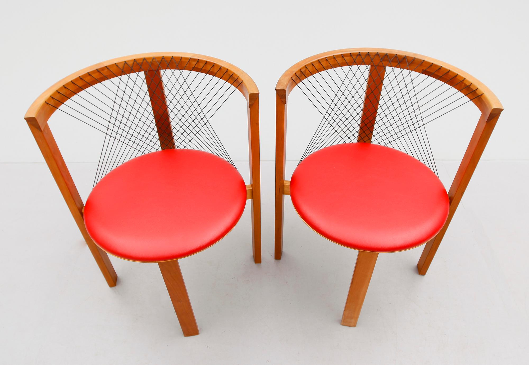 STOLAR, 1 par, "String chair", Niels Jörgen Haugensen, Tranekär, Danmark, 1900-talets slut.