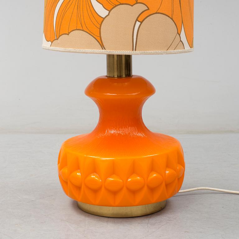 A 1970s floot light.