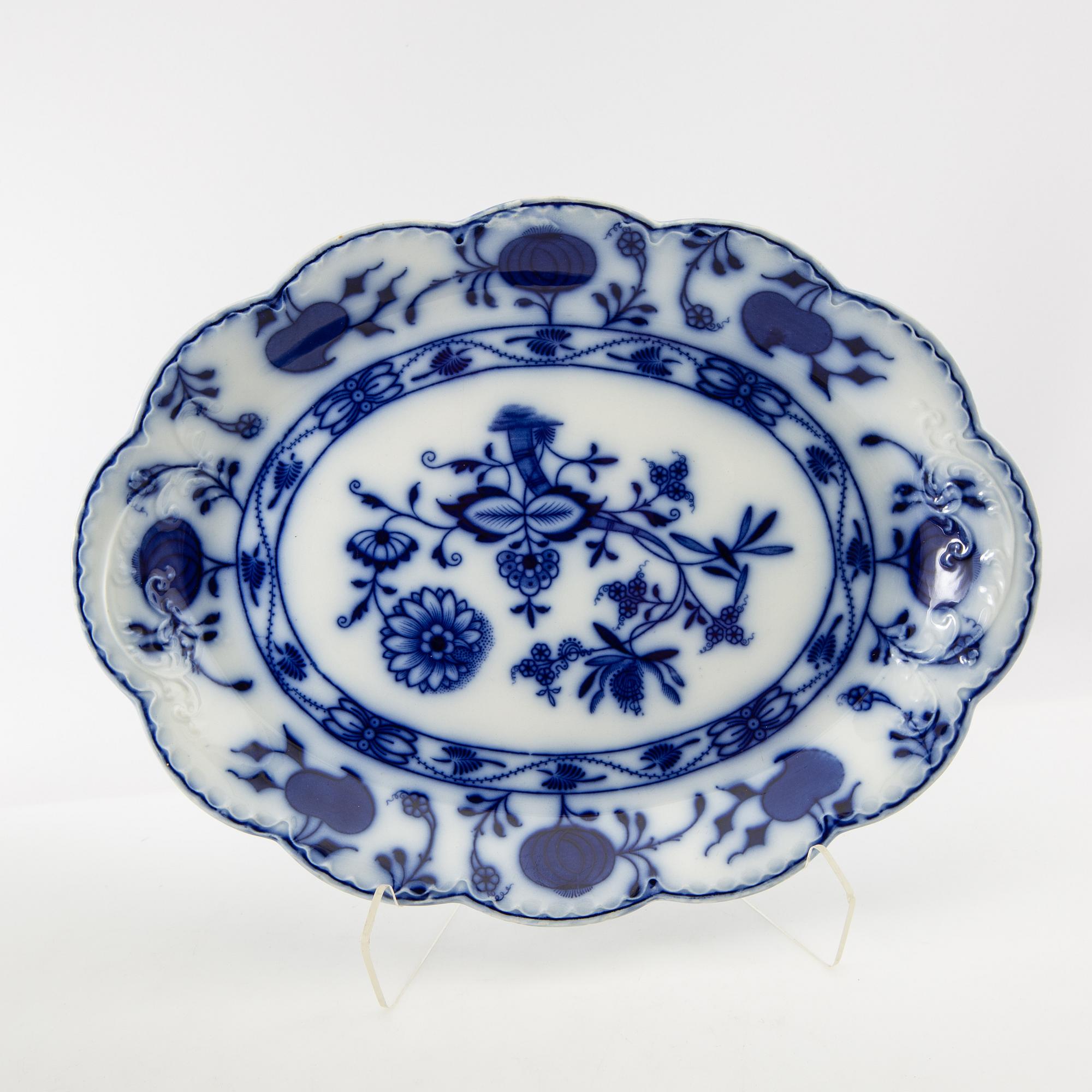Dinner service, 97 pieces, Johnson Bros, "Holland", England, early 20th century.