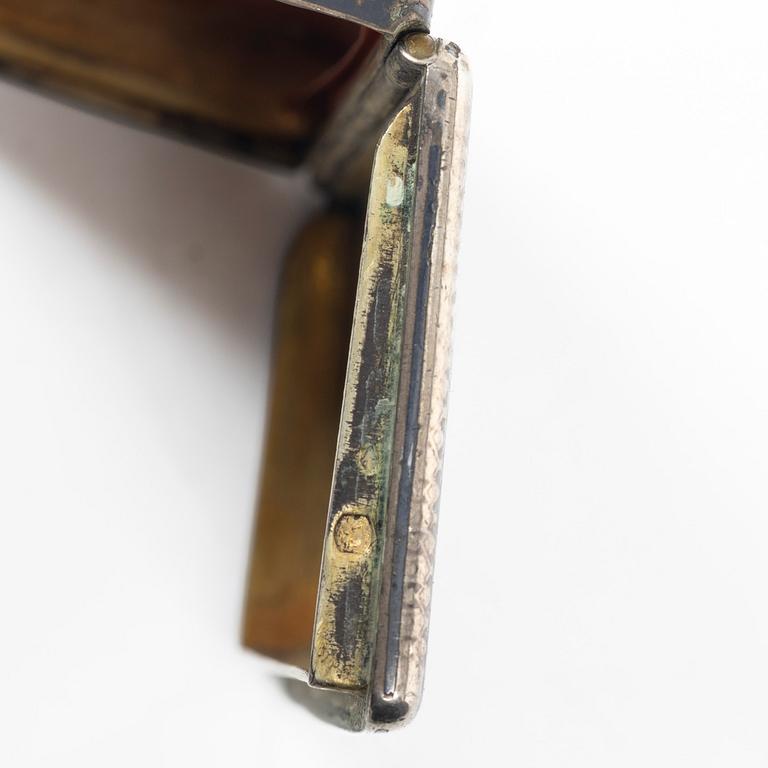 A silver niello box, French hallmarks, circa 1900.