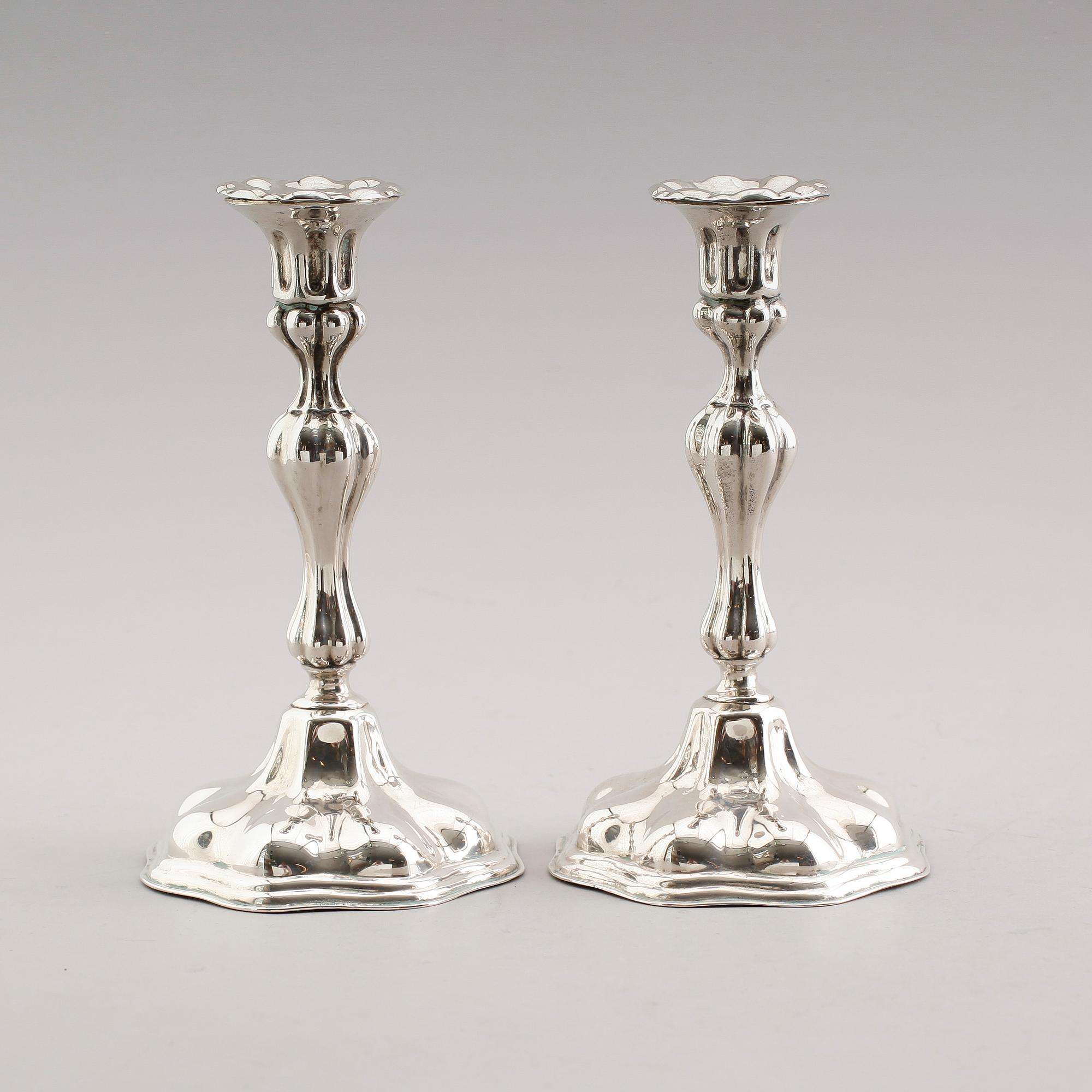 LJUSSTAKAR, 1 par, silver, 1900-talets första hälft.