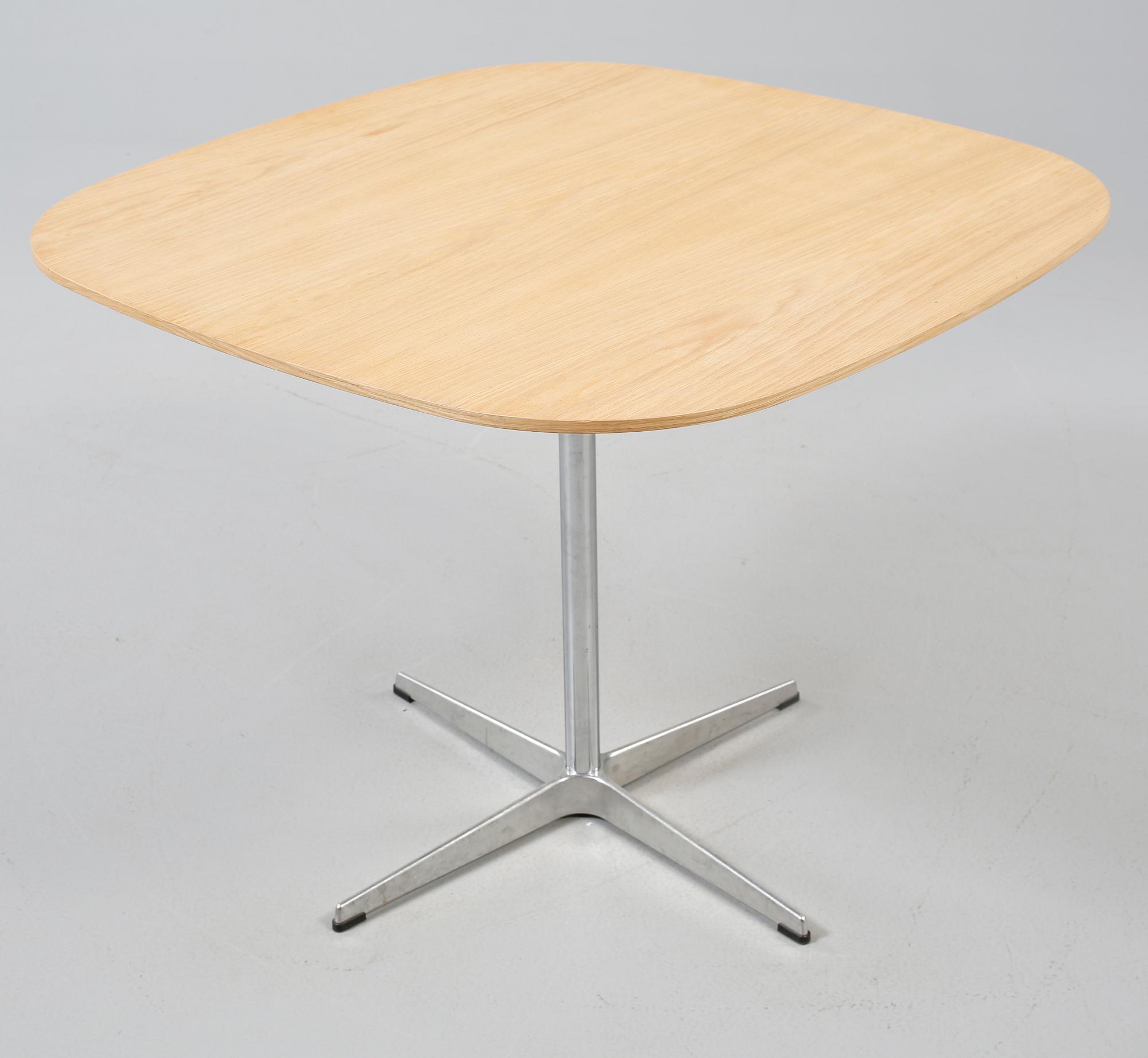 BORD, Arne Jacobsen, Fritz Hansen, Danmark, 1900-talets slut.