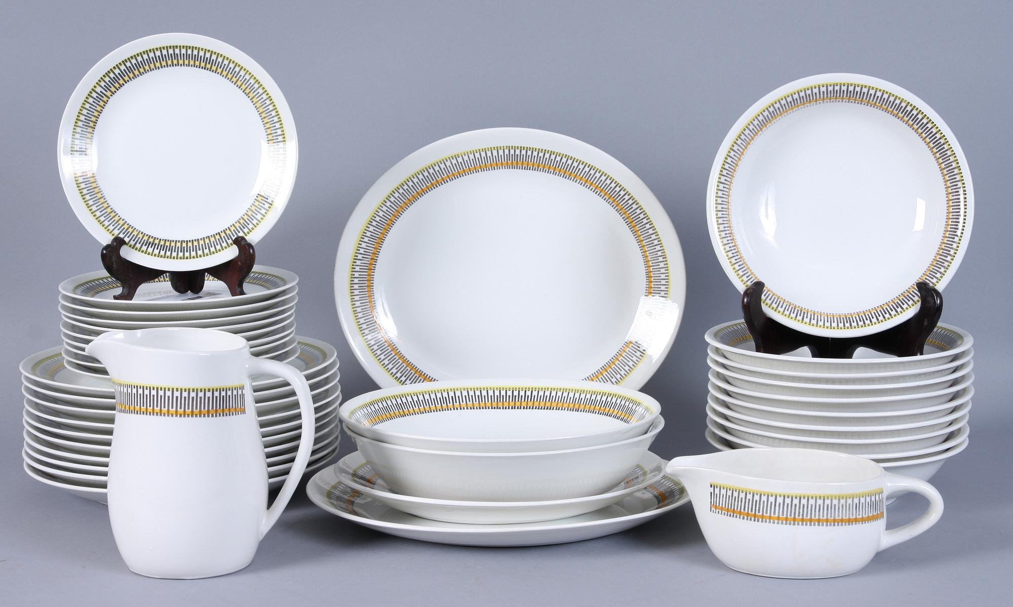 SERVISDELAR, 37 delar, "Ringside" (1964-1966), Sven-Eric Skawonius, Upsala-Ekeby.