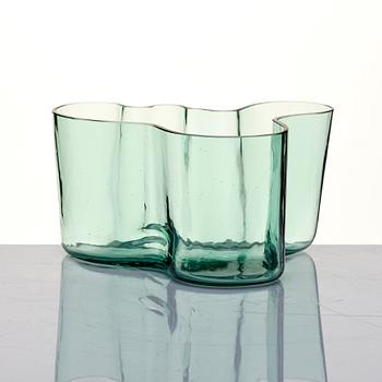 Alvar Aalto, a glass vase, model 9750, Karhula Glassworks, Finland 1937-49.