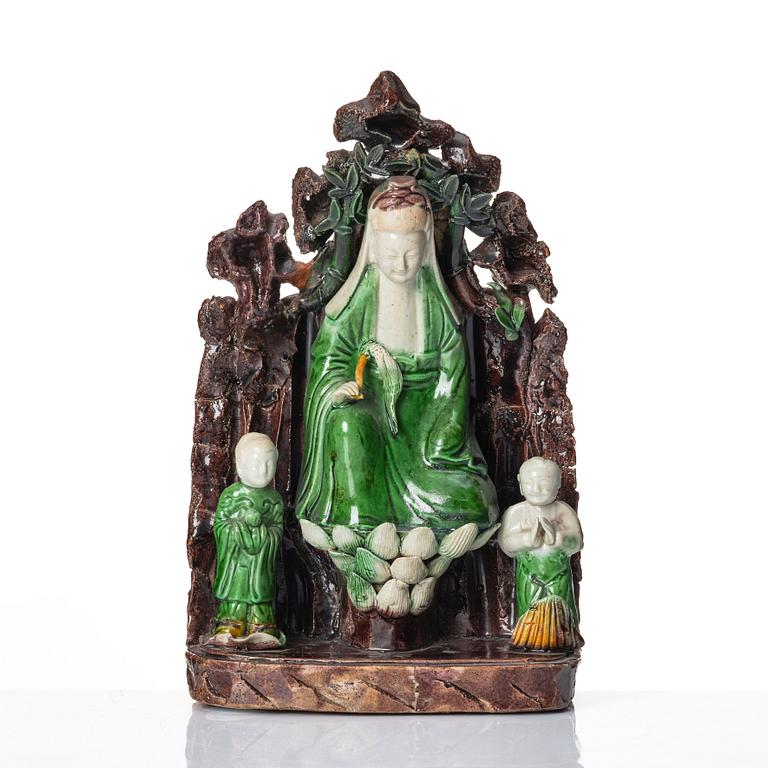 Skulptur, porslin. Qingdynastin, Kangxi (1662-1722).