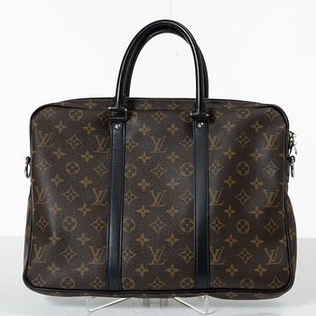 Louis Vuitton, "Travel Document Holder PM", 2018.