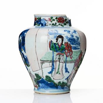 A Chinese Transitional wucai jar, 17th century.