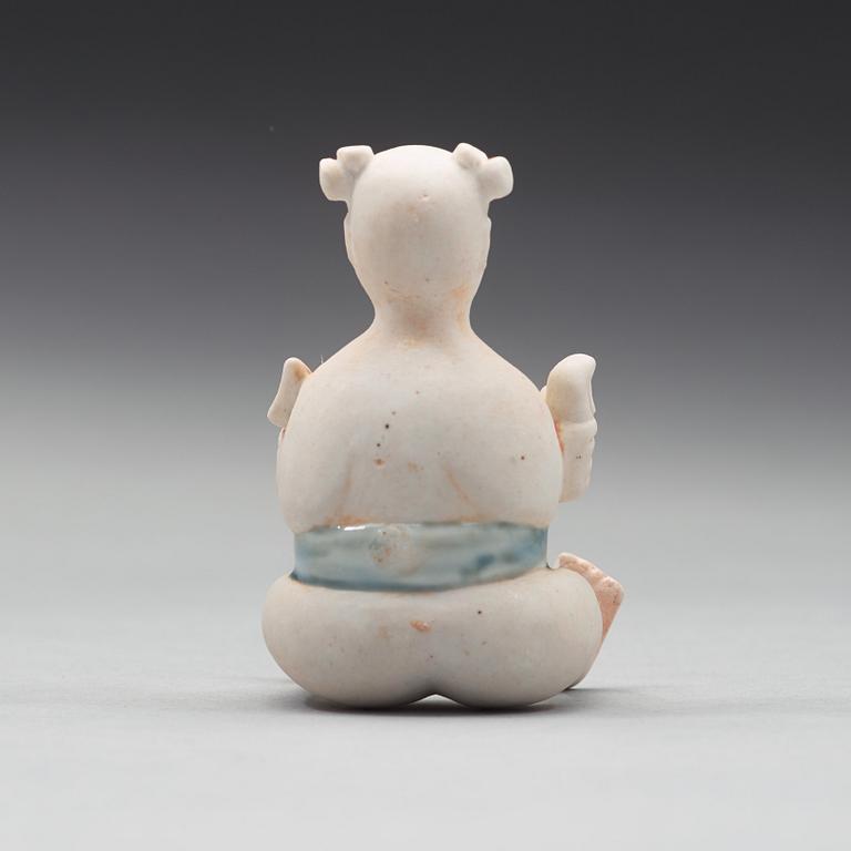 A blue and white procelain figure, Qing dynasty, Qianlong (1736-95).