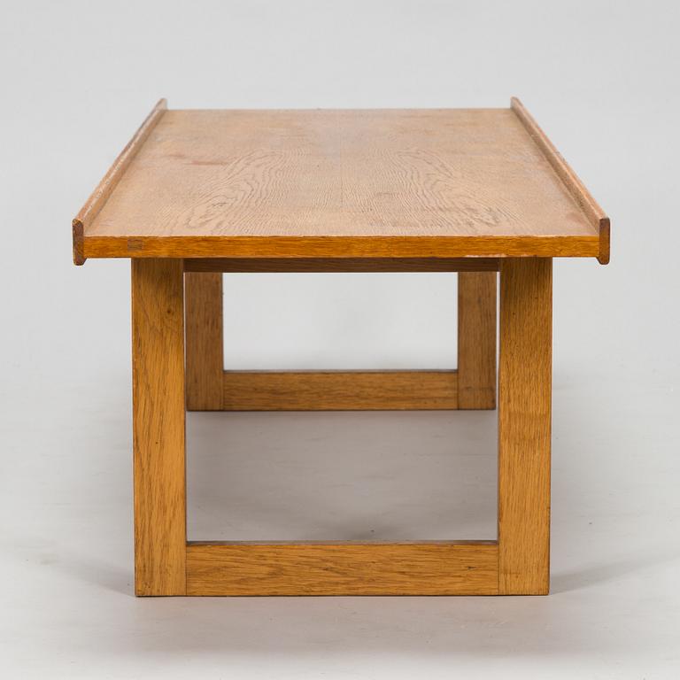 Olof Ottelin, A 1960s 'Formula' bench / coffee table for Keravan Puusepäntehdas, Stockmann, Finland.