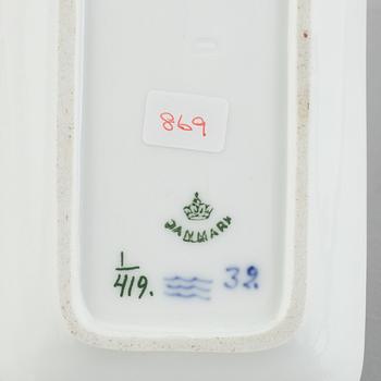 A 'Blue Fluted Plain' porcelain desk tray, Royal Copenhagen, model 419, 1893-1900.