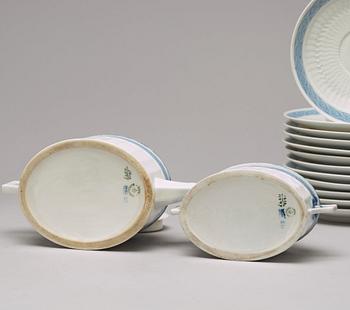 TESERVIS, 26 delar, porslin. "Blå Vifte", Danmark, 1900-tal.