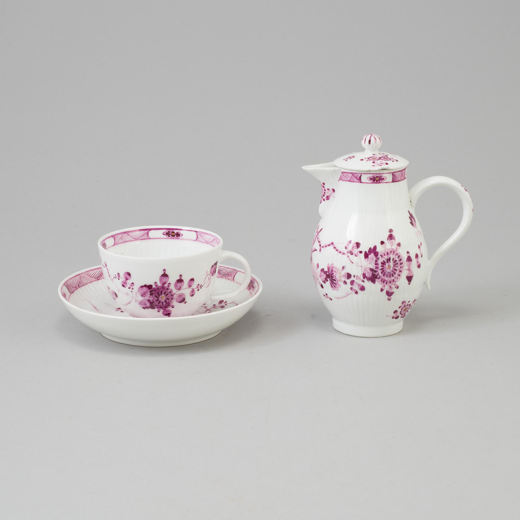 KANNA med LOCK, samt KOPP med FAT, porslin. Meissen, 1700-tal.