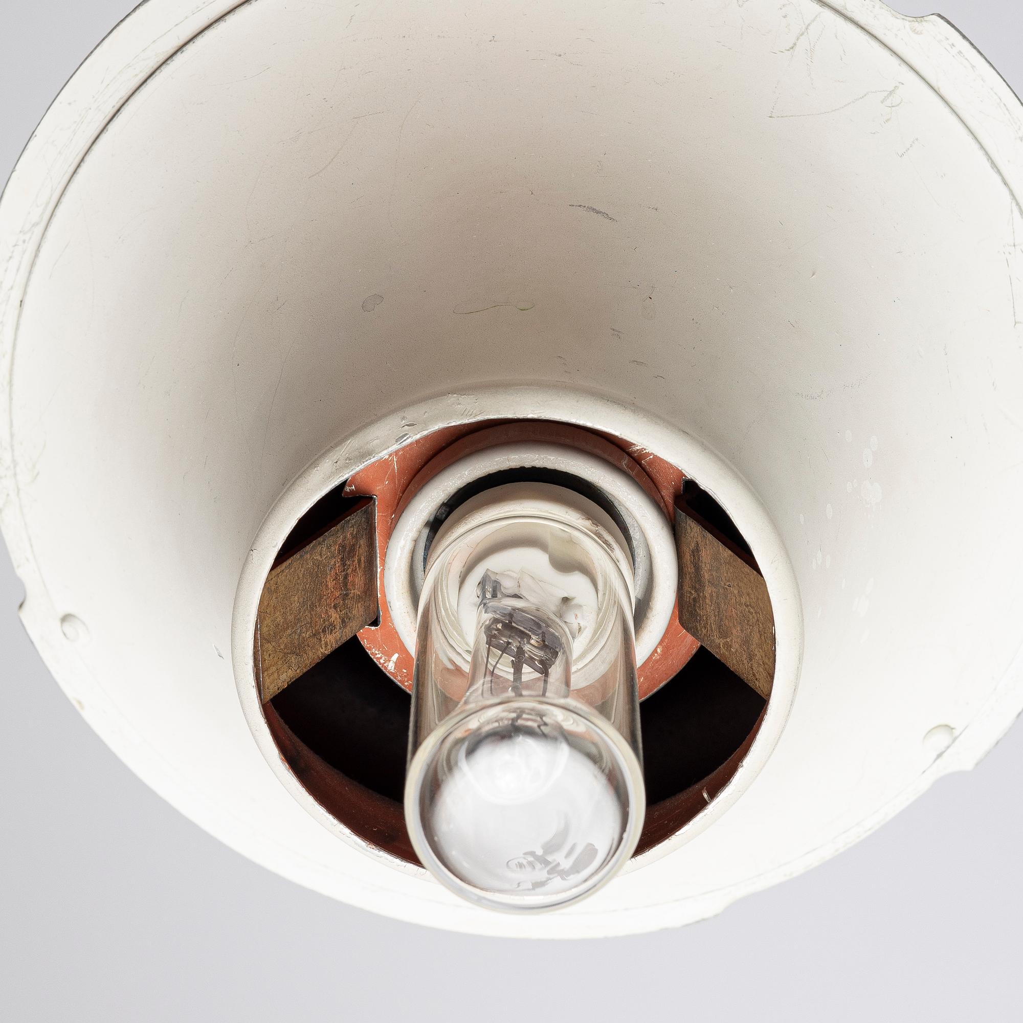 Poul Henningsen, taklampa, "PH-5", Louis Poulsen, Danmark,  troligtvis 1970-tal.