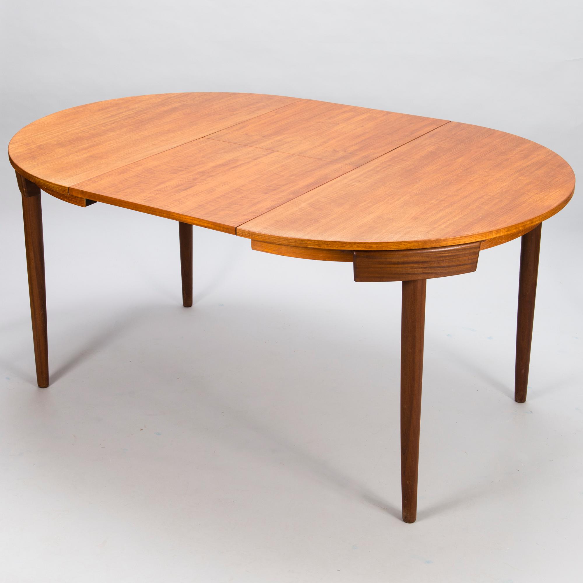 HANS OLSEN, A teak dining table with four chairs, Frem Røjle, Denmark 1950's.