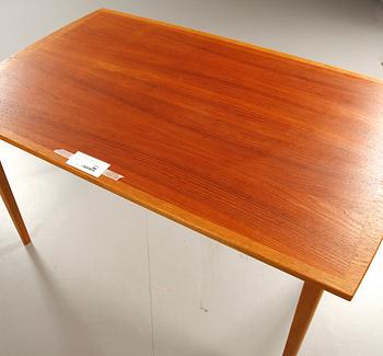 BORD, enligt uppgift Ikea 1958.