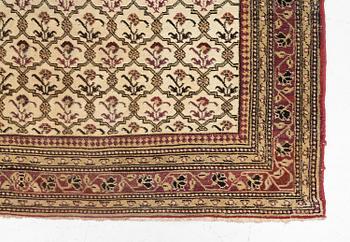 An antique Agra carpet Of Mughal 'Shrub' design, northern India, c. 270 x 180 cm.