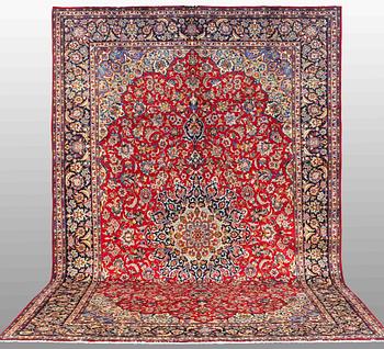 A carpet, Najafabad, ca 488 x 307 cm.