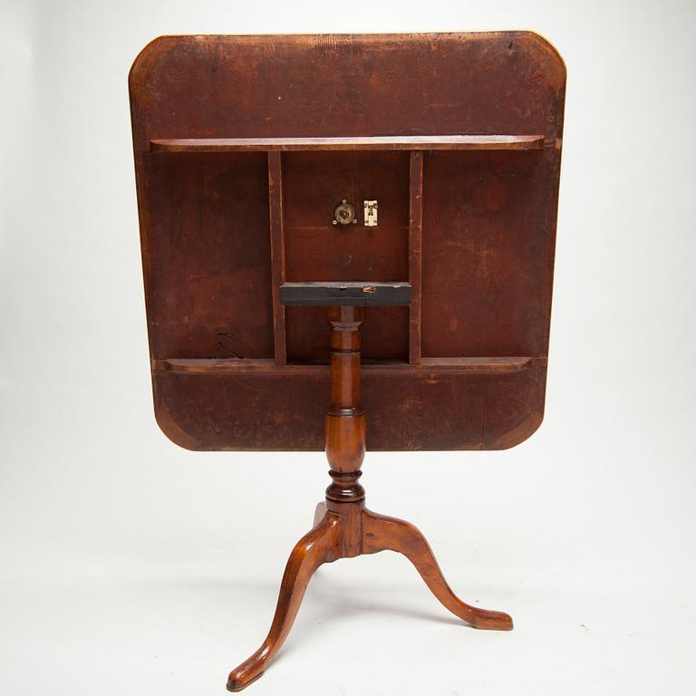 FÄLLBORD, alrot, 1800-talets början.