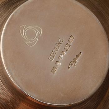 SKÅLAR, 4 stycken, silver, bland annat Rey Urban Stockholm 2002. Total vikt ca 655 gram.