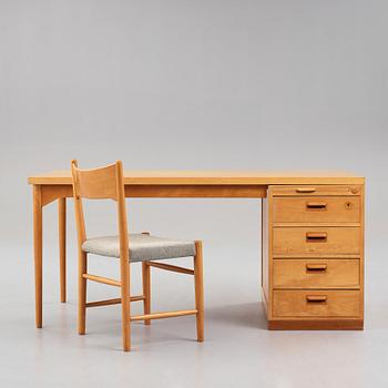 HANS J WEGNER, a desk and chair for The Aarhus City hall, Plan Møbler Denmark 1941.