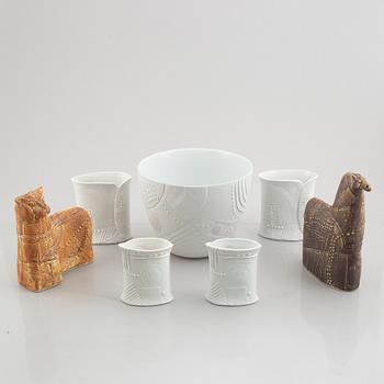 Bertil Vallien, seven pieces of "Terra" ceramics, Rörstrand.