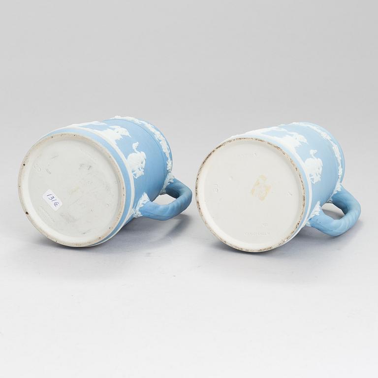 WEDGWOOD, Jasperware, 30 delar, England 1900-talets andra hälft.