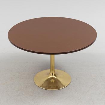 A 1970/80s table.