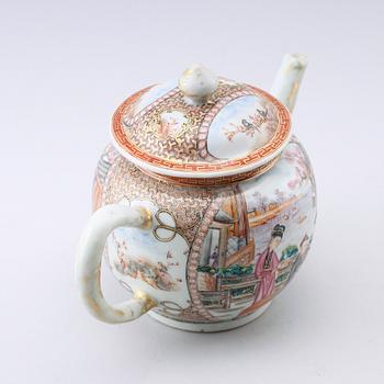 TEKANNA, porslin, Kina, Qianlong (1736-1795).