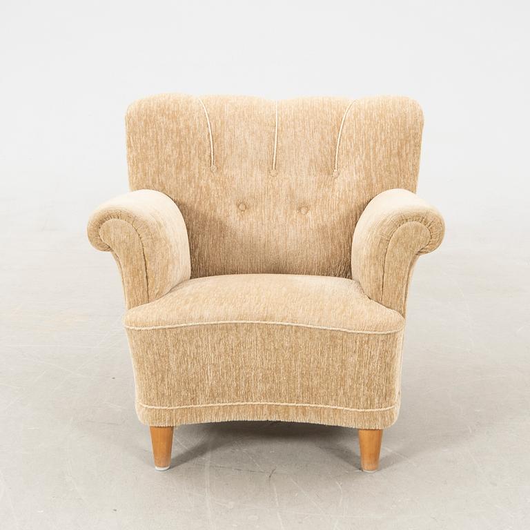 Armchair 1940s/50s.