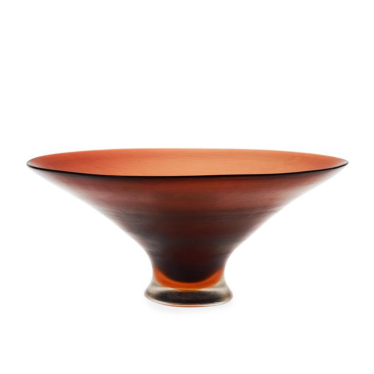 A Paolo Venini 'Inciso' glass bowl, Venin, Murano, Italy 1950's.