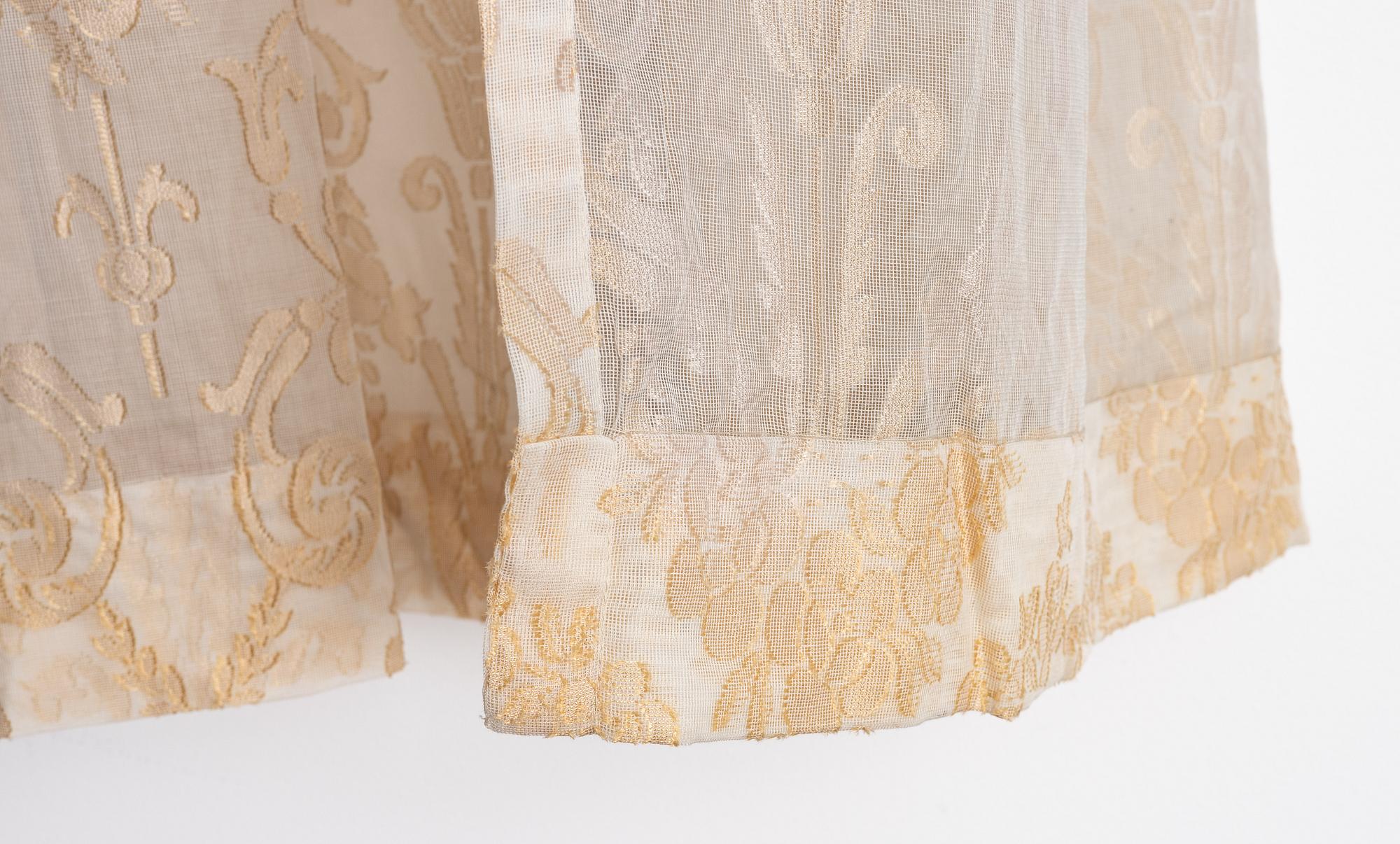 Skira gardiner, fyra stycken, bomull.