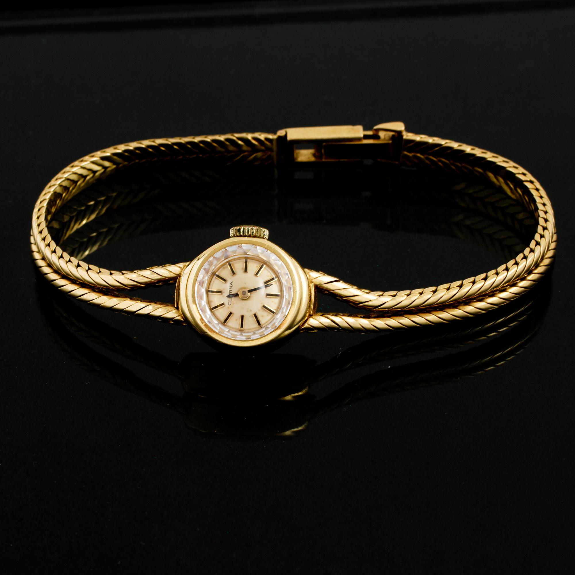 ARMBANDSUR, dam, 18 k guld, Certina. Total vikt 22 g.