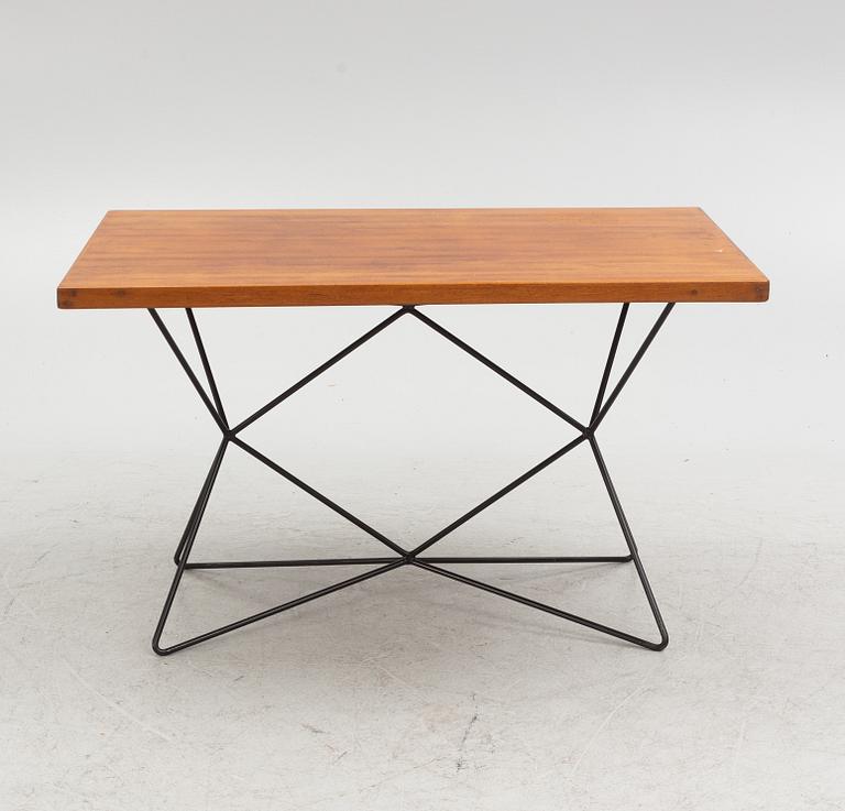 Bengt Johan Gullberg, bord / soffbord / ståbord, "A2 / Trehöjdsbordet", Gullberg Trading Company, formgivet ca 1952.