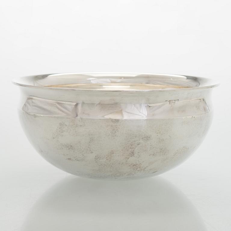 Tapio Wirkkala, a 'TW 341' silver bowl, Kultakeskus, Hämenlinna 1965.
