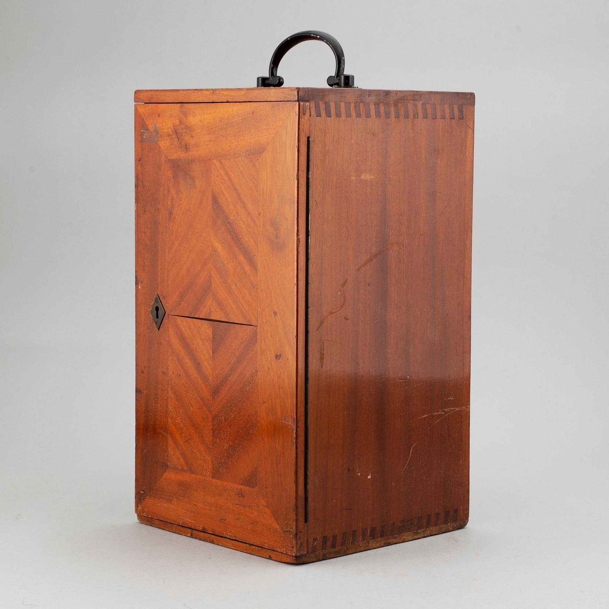 An early 20th century Mahogany microscope case.