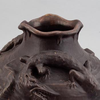 Höganäs, an Art Nouveau glazed ceramic vase, early 20th century. Decor with  lizards.