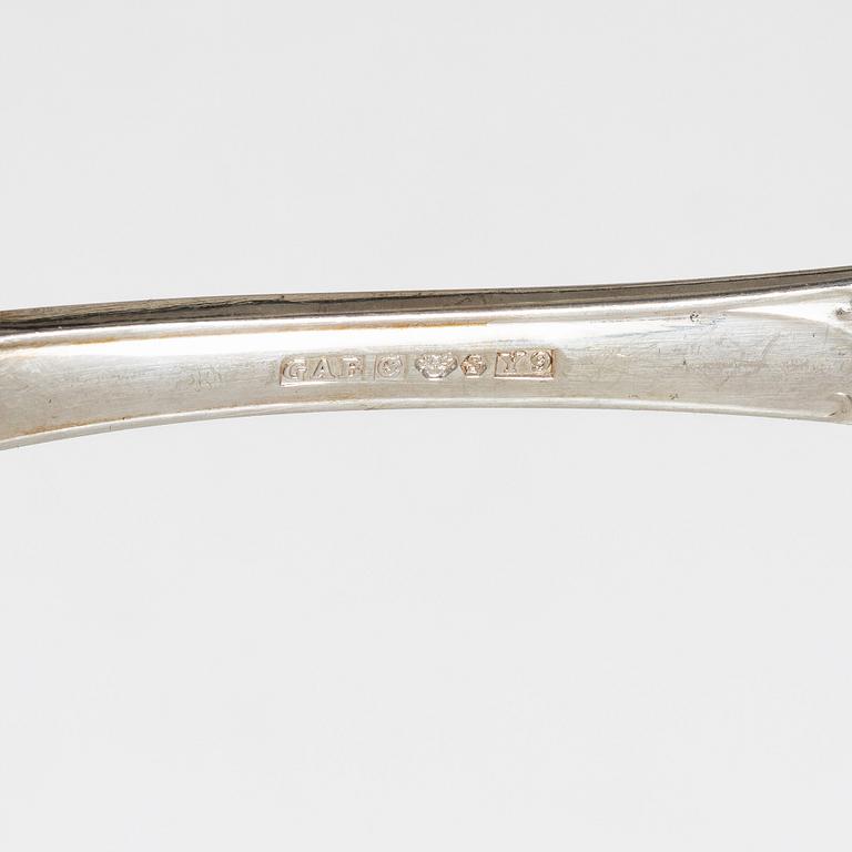 13 pieces of silver fish cutlery, model 'Prins Albert', CG Hallberg and GAB, Stockholm and Eskilstuna, 1958-73.