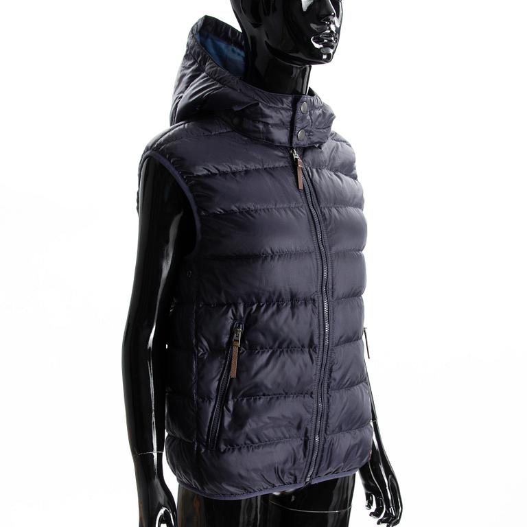 VÄST, Burberry, storlek M.