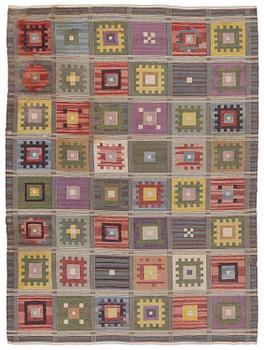 305. A flat weave carpet, c. 325 x 239 cm, Bohusslöjd–Konstfliten.