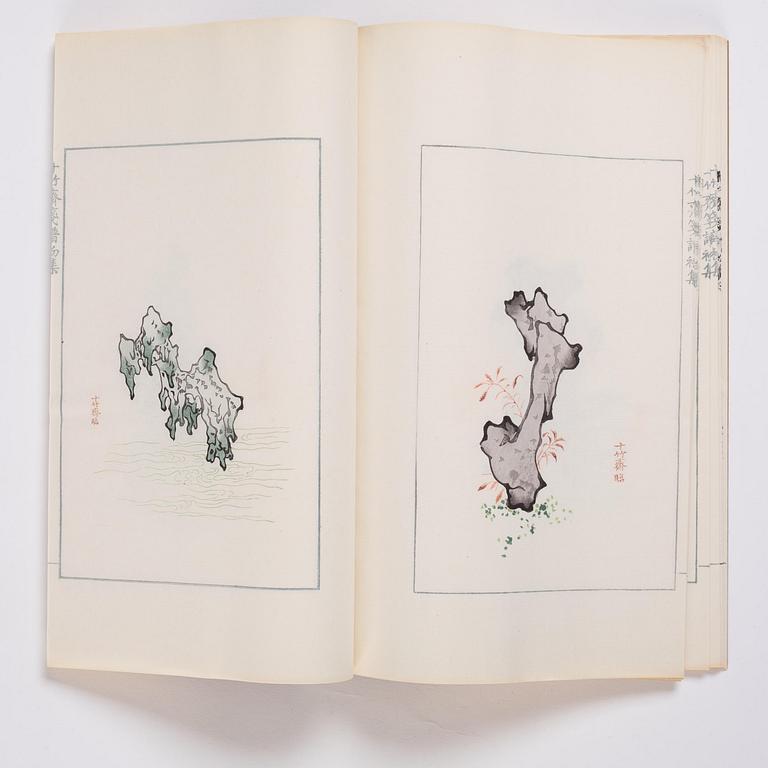 A book, four volumes, numerously illustrated with woodcuts in colours, "Shi zhu zhai jian pu" by Hu Zhengyan.