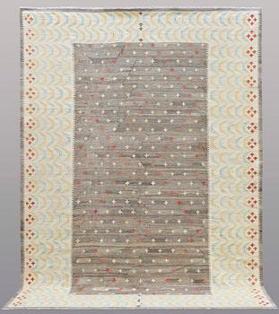 A RUG, Kilim, ca 283 x 204 cm.