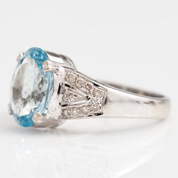 An 18K white gold ring with a aquamarine ca. 3.40 ct and brilliant cut diamonds ca. 0.18 ct in total. Estonia.