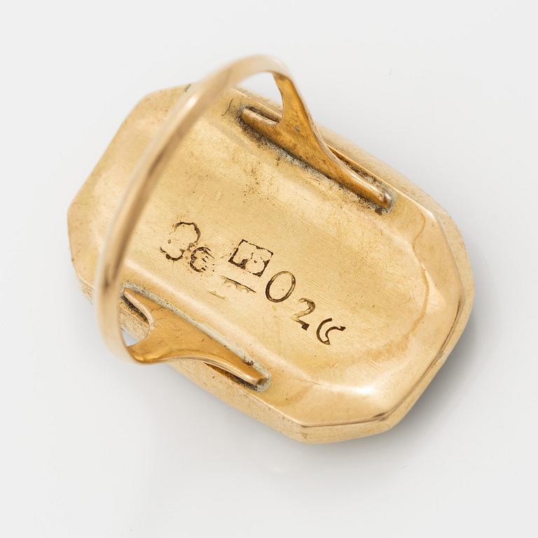 A silhouette ring, 18K gold with enamel, Friedrich Silber, Karlskrona 1796.