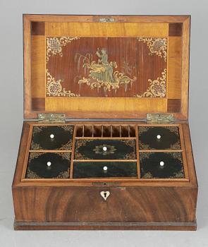 SYSKRIN, mahogny, 1800-talets mitt.