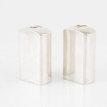 Henrik Ingemansson, salt and pepper shakers, sterling silver and 18k gold, Stockholm 2002.