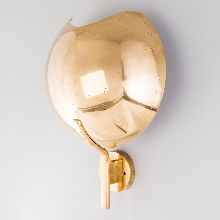 PAAVO TYNELL, a mid 20th century wall light for Idman.