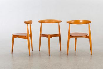 Hans J Wegner, stolar 6 st "Hjertestolen", 
 för Fritz Hansen, Danmark 1900-talets andra hälft.
