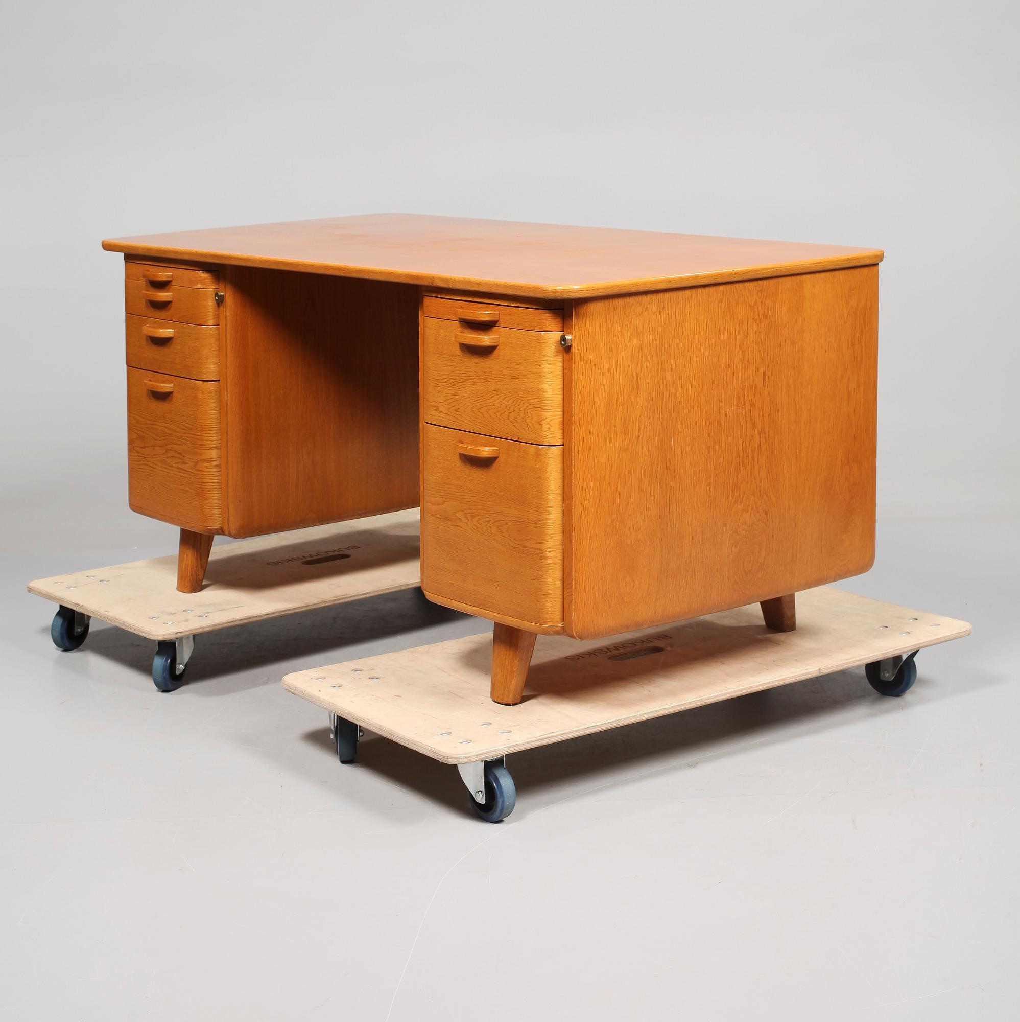 SKRIVBORD, 1940/1950-tal.