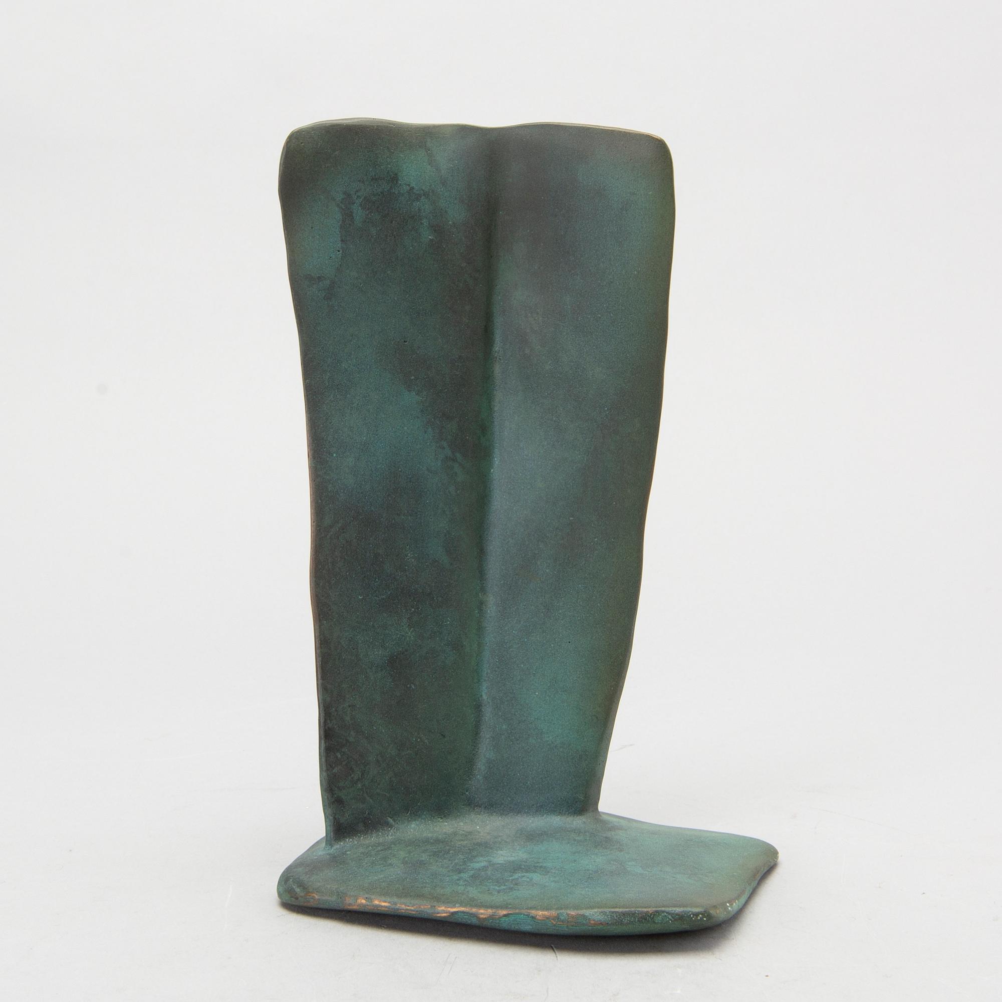 BARBRO BÄCKSTRÖM, Skulptur, patinerad brons. signerad daterad och numrerad BB/HB 1984 4/8.