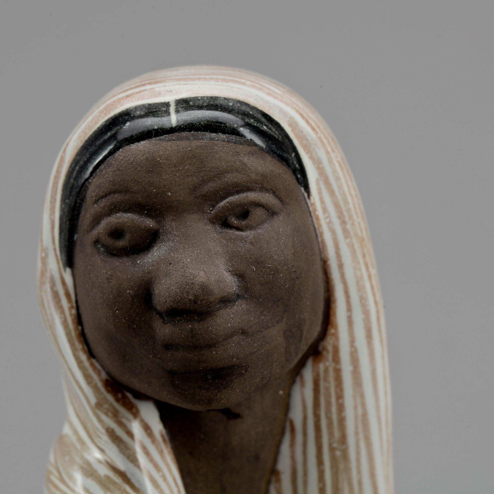 SKULPTUR, stengods, Mari Simmulson, Upsala Ekeby.